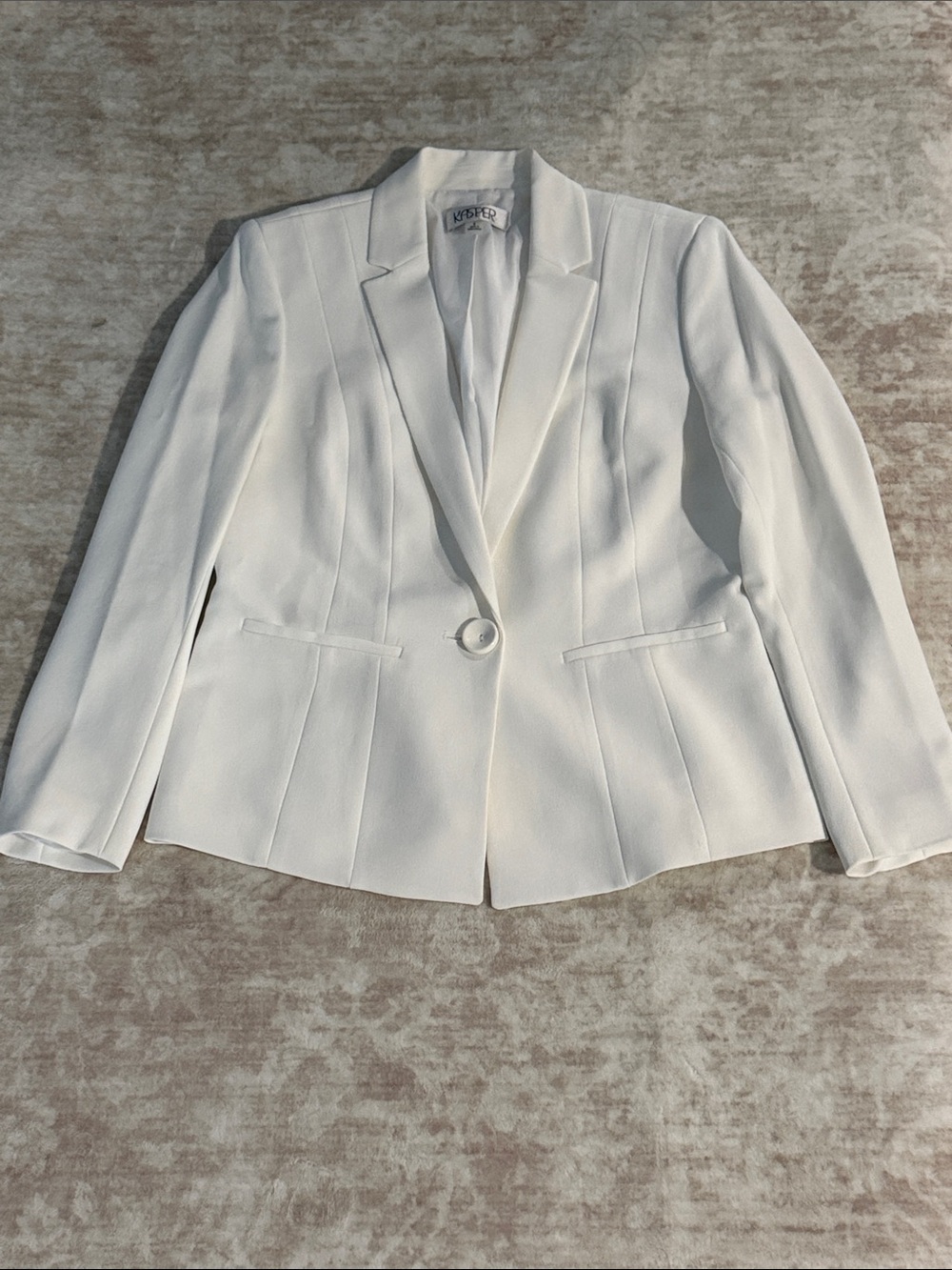 Kasper White Single-Button Tailored Blazer
